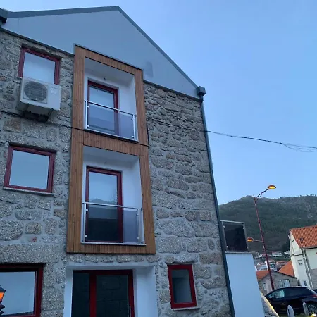 Casa Da Carvalha - *