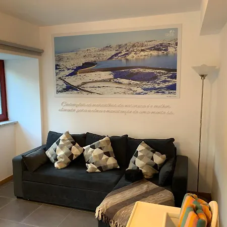 Casa Da Carvalha - * Loriga