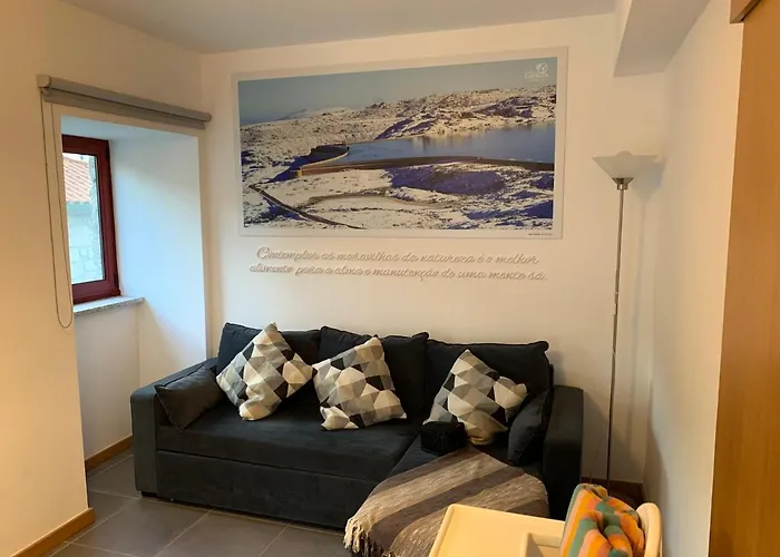 Casa Da Carvalha - * Loriga